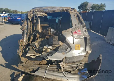 2015 Nissan Rogue S z USA, uszkodzony, nr VIN KNMAT2MV9FP581754